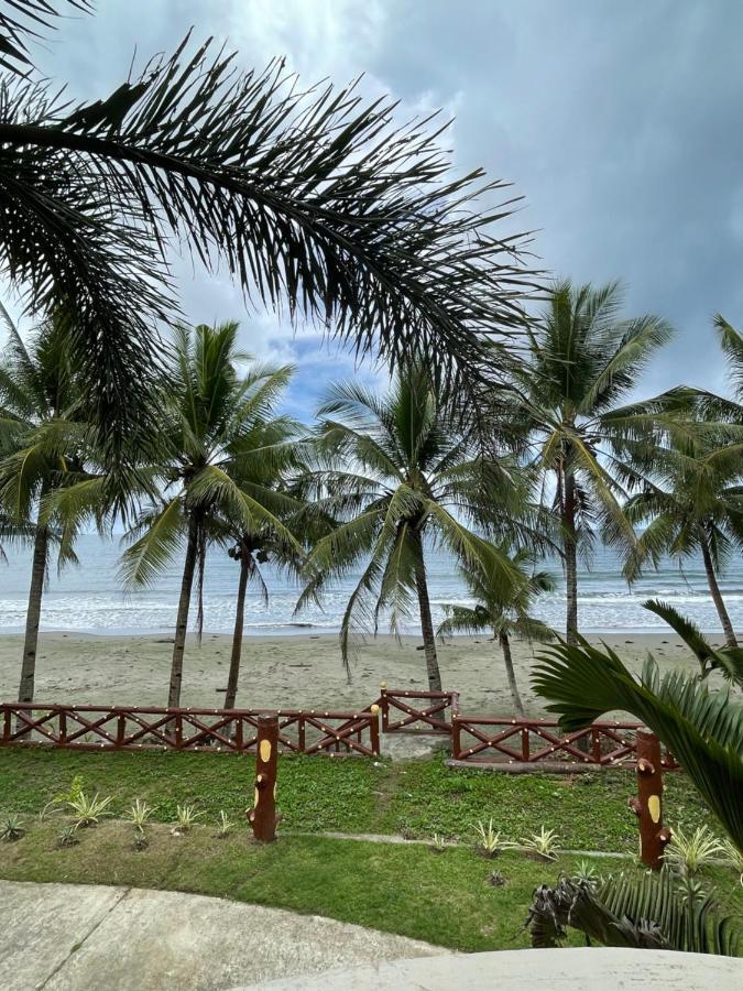 La Playita Hotell Lalawigan Exteriör bild